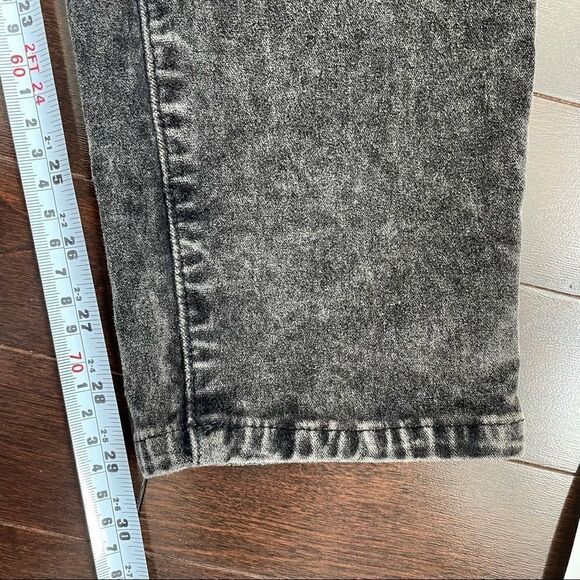 Eileen Fisher Acid Wash velvet skinny jeans - Picture 9 of 10